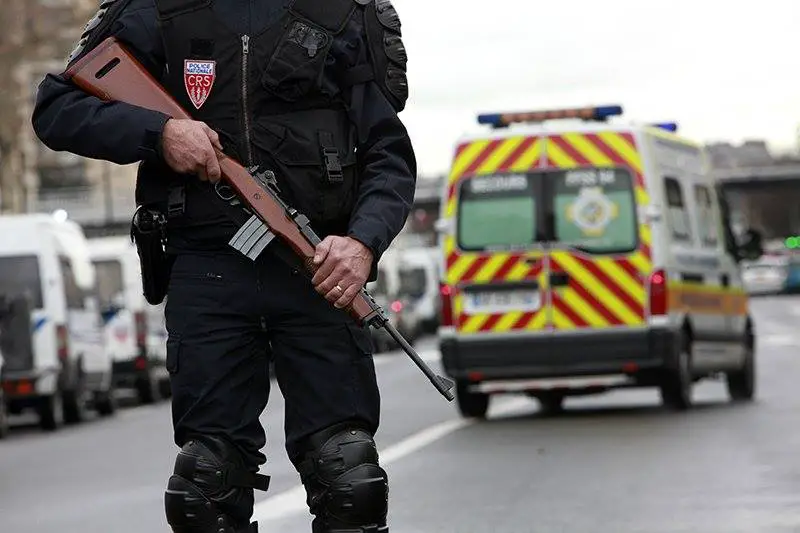 What Guns Do French Police Carry