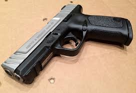Smith & Wesson SD40VE Review