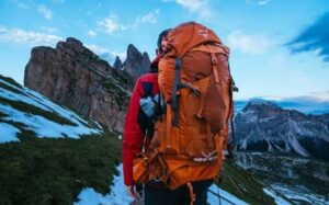 8 Best Backpacking Backpacks