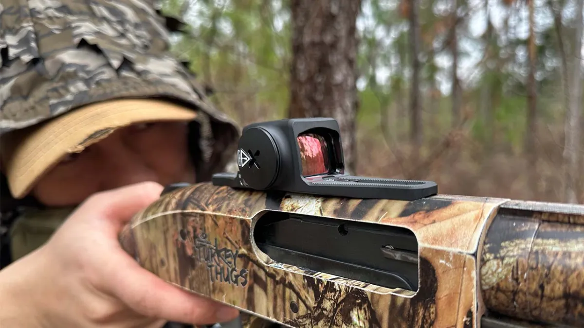 what are the best red dots for turkey hunting