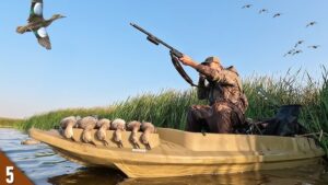 How to Hunt From a Boat